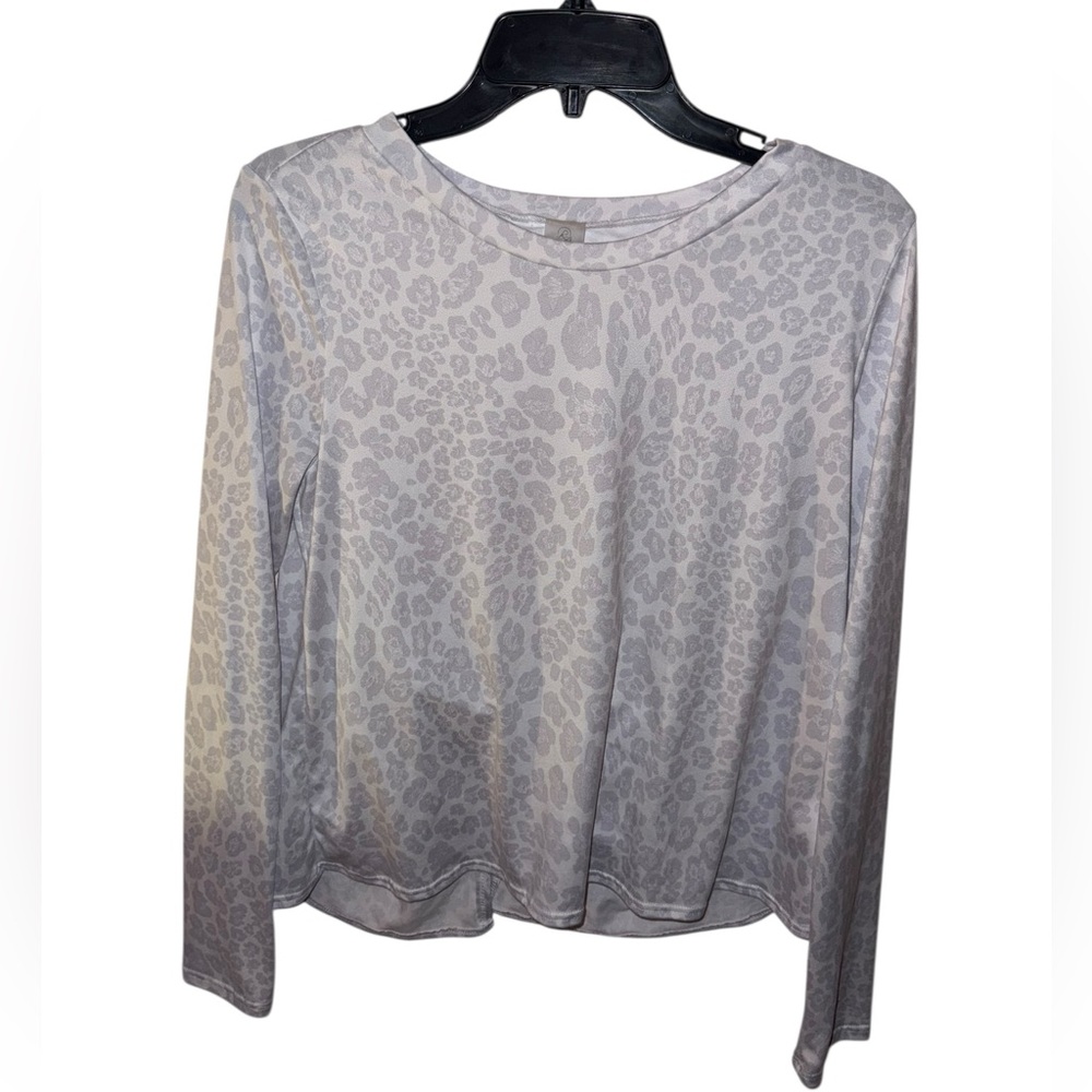 Revival (altard state) Gray Leopard Print Top with Twist Back Size medium
